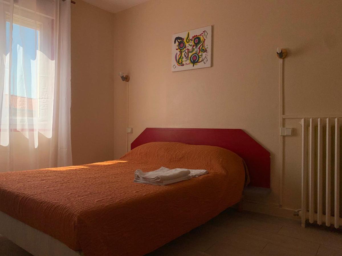 Hotel Les Rosiers La Rochelle  Ngoại thất bức ảnh