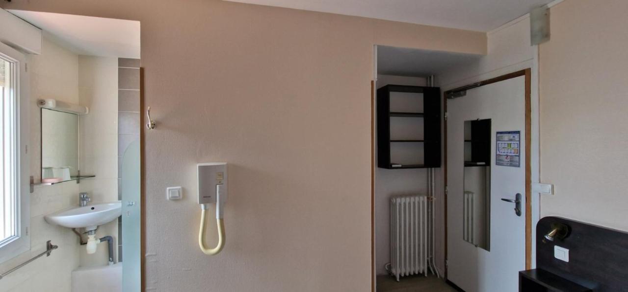 Hotel Les Rosiers La Rochelle  Ngoại thất bức ảnh