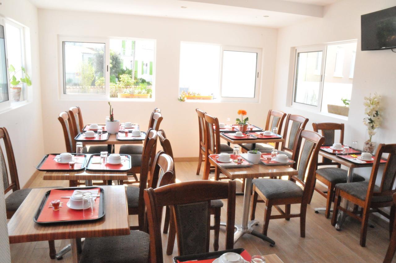 Hotel Les Rosiers La Rochelle  Ngoại thất bức ảnh