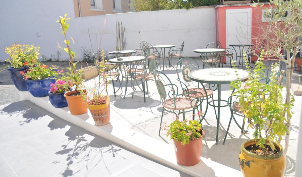 Hotel Les Rosiers La Rochelle  Ngoại thất bức ảnh