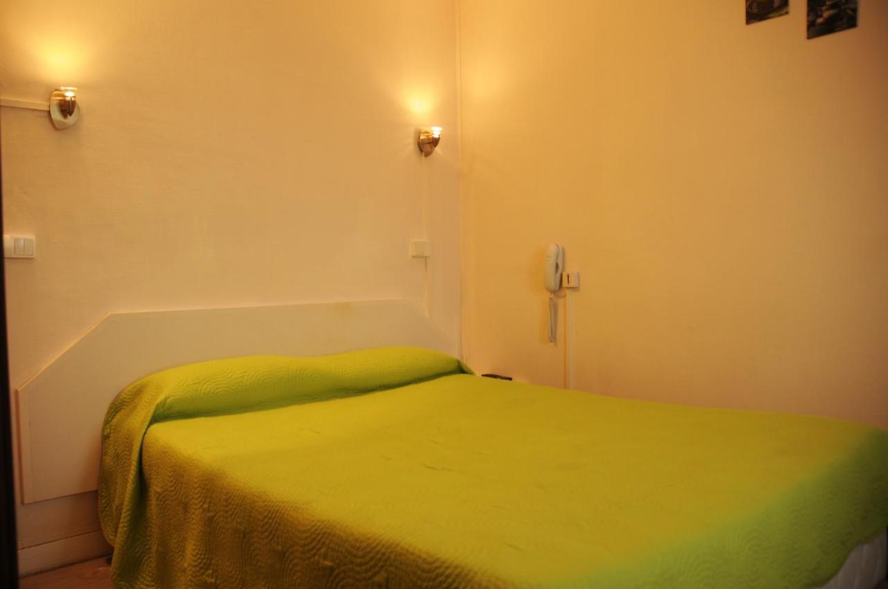 Hotel Les Rosiers La Rochelle  Ngoại thất bức ảnh